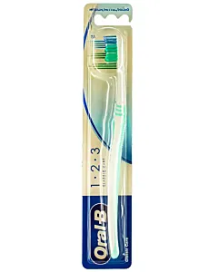 Oral-B Periuta de dinti 1 buc Classic Care Medium